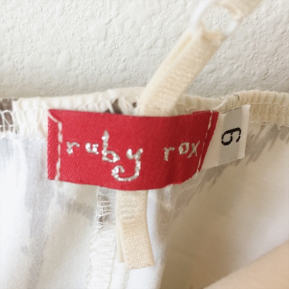 Floral leaves Sundress - Picture 6 of 8